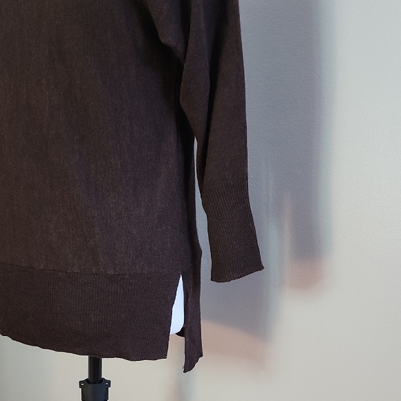 MAX STUDIO Chocolate brown 100% Extra fine Merino wool sweater - Picture 4 of 9